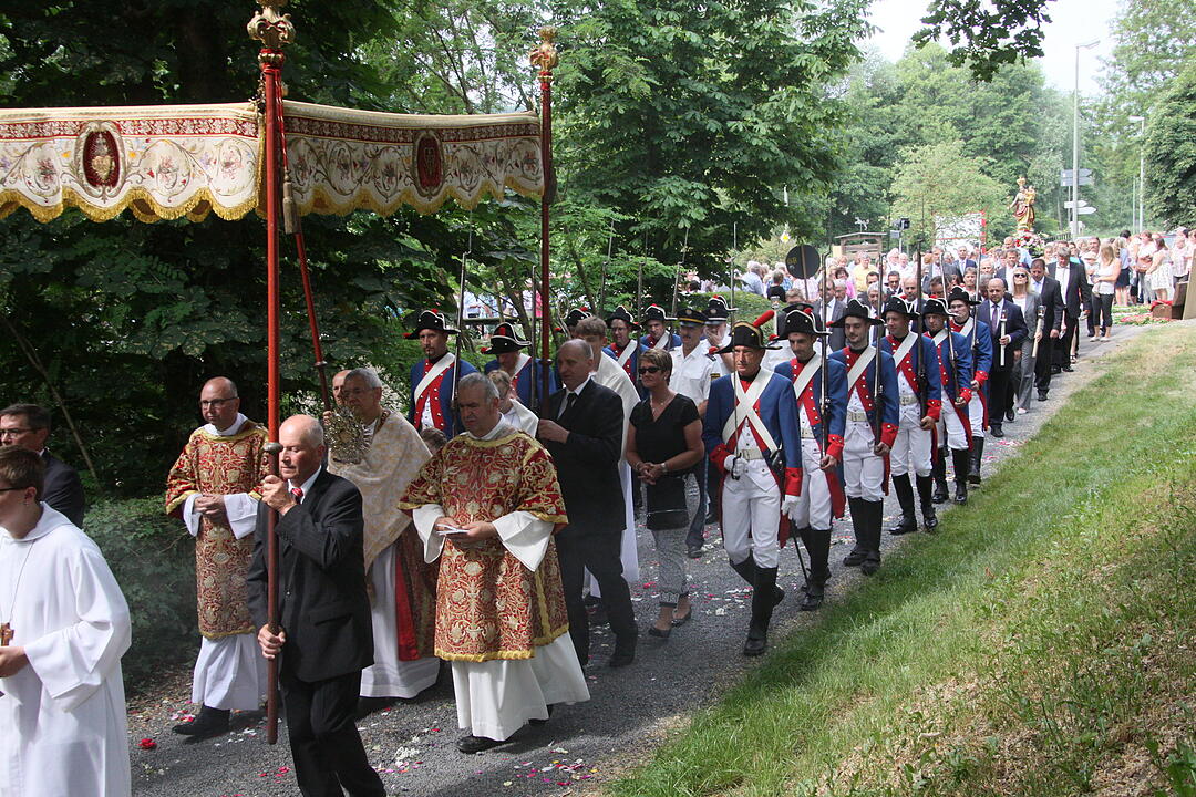 Burgwindheim feiert Blutsfest