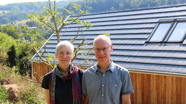 Marina und Johannes Fischer bieten in Eckarts zukünftig Zen-Kurse und meditative Angebote an. Foto: Julia Raab