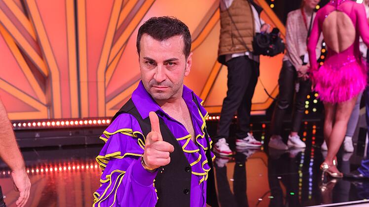 Starkoch Ali Güngörmüs wagte sich auch schon aufs "Let's Dance"-Parkett.