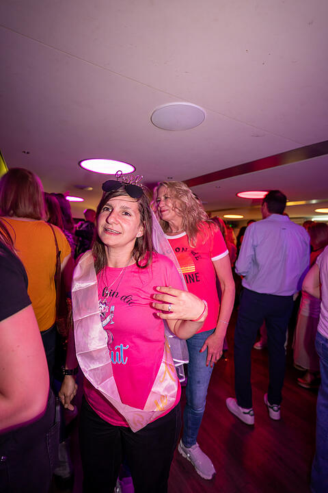 Auf drei Decks wurde richtig gefeiert!