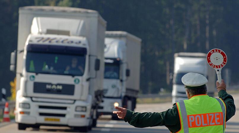 Alkoholfahrt auf A3 bei H&ouml;chstadt: Lkw-Fahrer mit &uuml;ber 2 Promille gestoppt