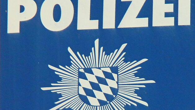 Die Polizei nahm in der Nacht zum Sonntag ein Ehepaar auf, das auf dem Weg nach Saalfeld am Bahnhof Lichtenfels gestrandet war. Foto: Polizei