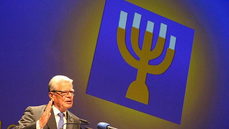 Joachim Gauck erhielt den Ehrenpreis.   Foto: Yannick Hupfer