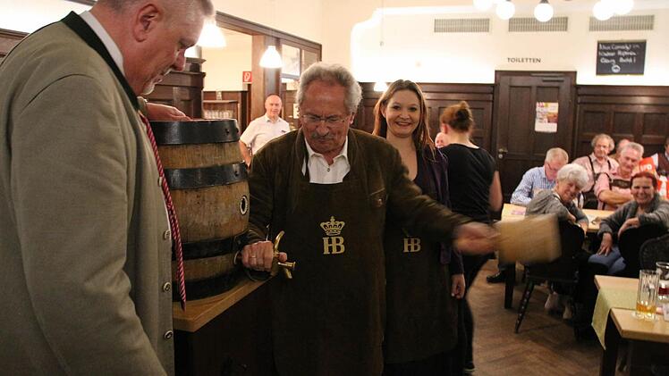 Impressionen vom Bieranstich beim Oktoberfest der Coburger SPDFoto: Simone Bastian