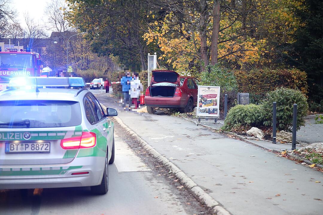 Schwerer Unfall am Zebrastreifen an Therme Bad Steben