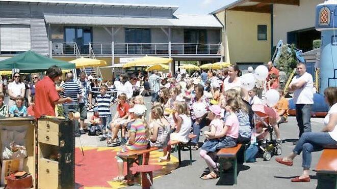 Das Duo SchenkSpass bietet beste Unterhaltung für Groß und Klein.