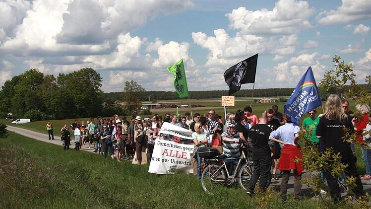 Am Samstag wurde erneut gegen die geplante Rindermast demonstriert. Richard Sänger