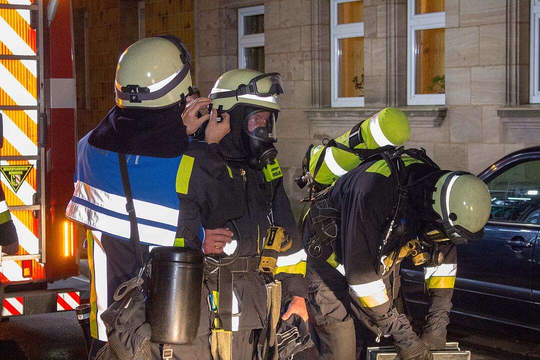 Dachstuhl brennt komplett aus