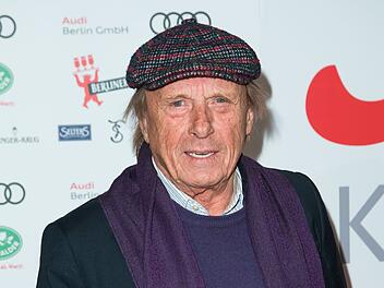 Schauspieler Claus Theo Gärtner Claus Theo Gärtner spielte 30 jahre lang den Detektiv Matula in "Ein Fall für Zwei". 2027, 14 Jahre nach Gärtners Austieg, wird die ZDF-Kultreihe endgültig eingestellt.