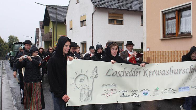 Bei Regen lieber die Kapuze aufsetzen.