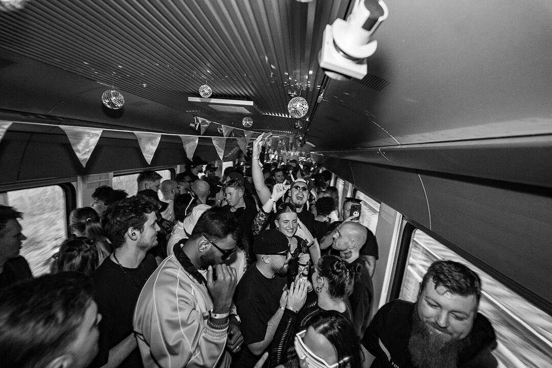 Die beste Party im Zug!