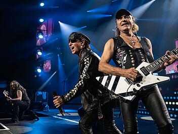 Gitarrist bei Unfall verletzt: Scorpions sagen zahlreiche Konzerte ab - auch in Nürnberg