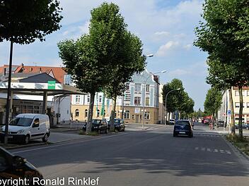 Schauplatz einer Festnahme durch Spezialeinsatzkräfte: Lichtenhaidestraße in Höhe einer Tankstelle Foto: Ronald Rinklef