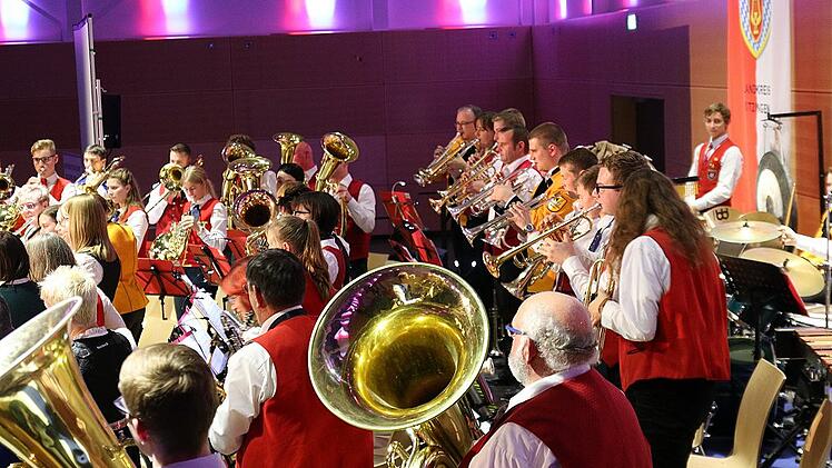 Mächtiges Konzert des Kreisorchesters