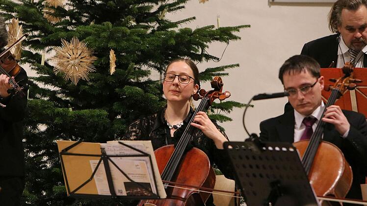 Impressionen vom Weihnachtskonzert mit dem Collegium Musicum in der Coburger MorizkircheFoto: Jochen Berger