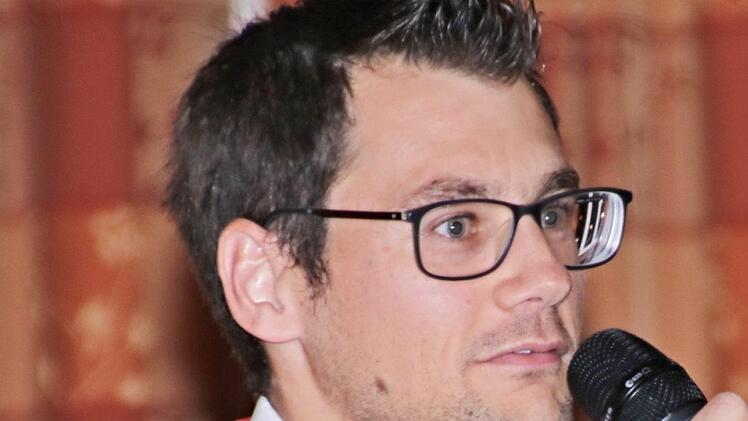 Stefan Mildenberger, 2. Vorsitzender der Weisachtaler, hieß die Gäste, es hätten einige mehr sein können, willkommen. Foto: Helmut Will