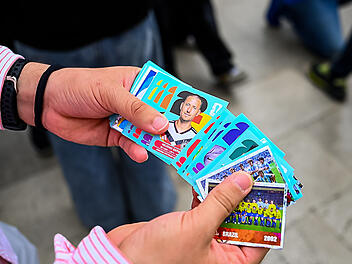 Panini-Sammelbilder aus Tankstelle im Kreis Forchheim gestohlen