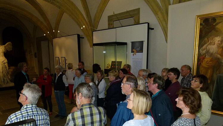 Besucherscharen strömten auch ins Diözesanmuseum, um in die Sonderausstellung "Engelwelten" einzutauchen.Marion Krüger-Hundrup