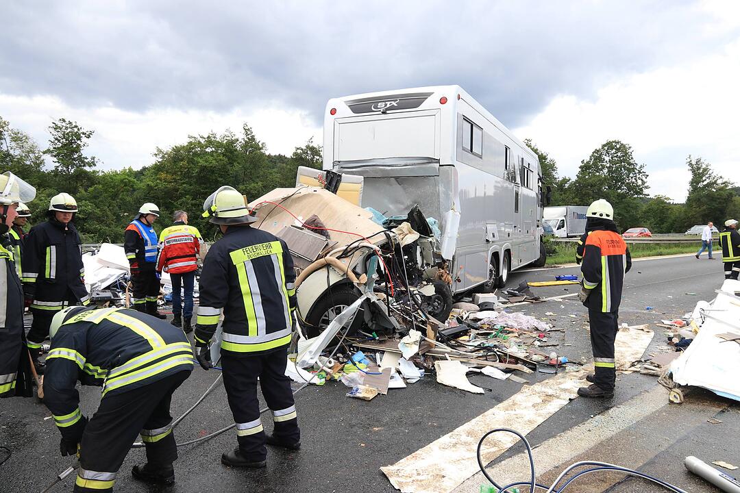 Furchtbares Unglück: Wohnmobil-Fahrer stirbt auf A3 bei Schlüsselfeld