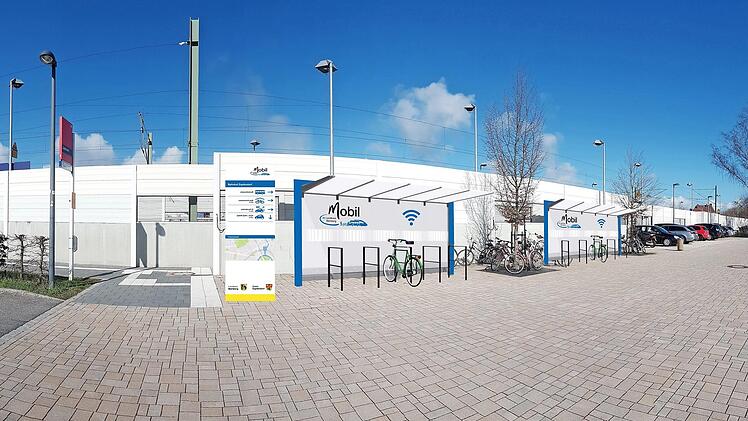 So könnte die Mobilstation in Zapfendorf aussehen. Die Umsetzung der ersten vier Pilotprojekte ist für 2021 vorgesehen. Foto: LRA Bamberg