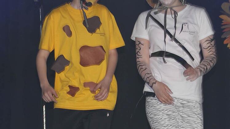 In den Hauptrollen wirkten Luas Fink (links) als Raffi und Alicia Schulz als Zea.  Foto: Geiling