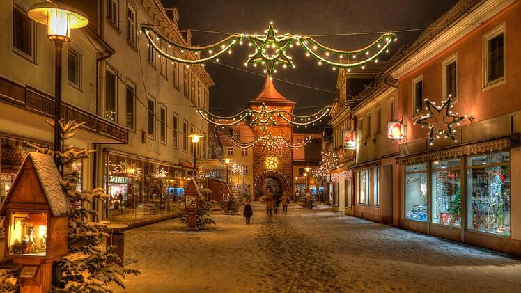 Dieses Foto der weihnachtlichen Lichtenfelser Fußgängerzone gefällt dem Fotografen selbst sehr gut. Foto: Stephan Wilm