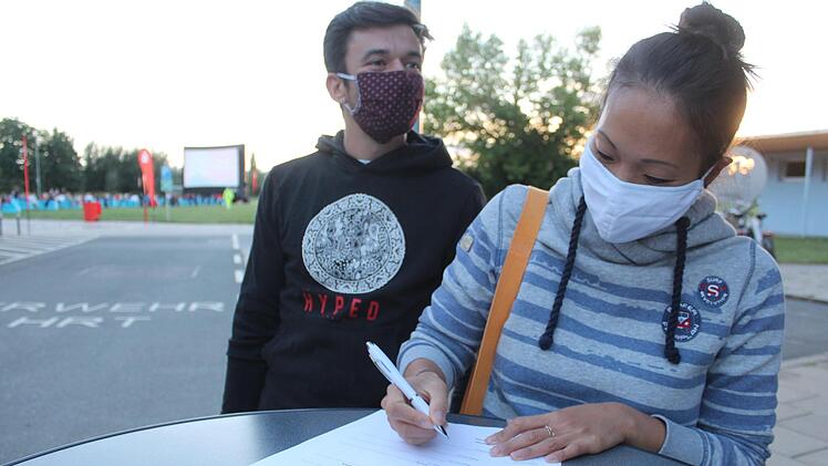 Im Ausnahmefall von Benjamin Stubenvoll und Jasmin Jung wurde die Registrierung vor Ort vorgenommen.