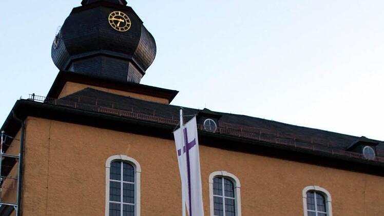 Die Michaliskirche Ludwigsstadt wurde vor 500 Jahren erstmals urkundlich erwähnt. Fotos: Simone Büttner
