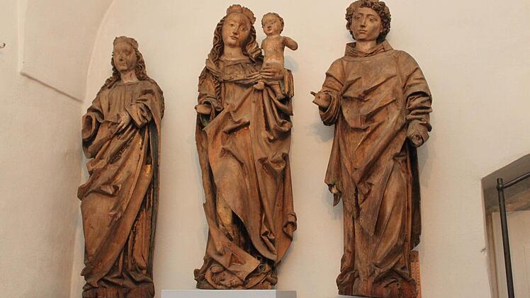 Die Figuren des gotischen Laurentius-Altars.