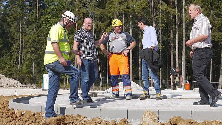 Auf der Baustelle.  Foto: Berthold Köhler