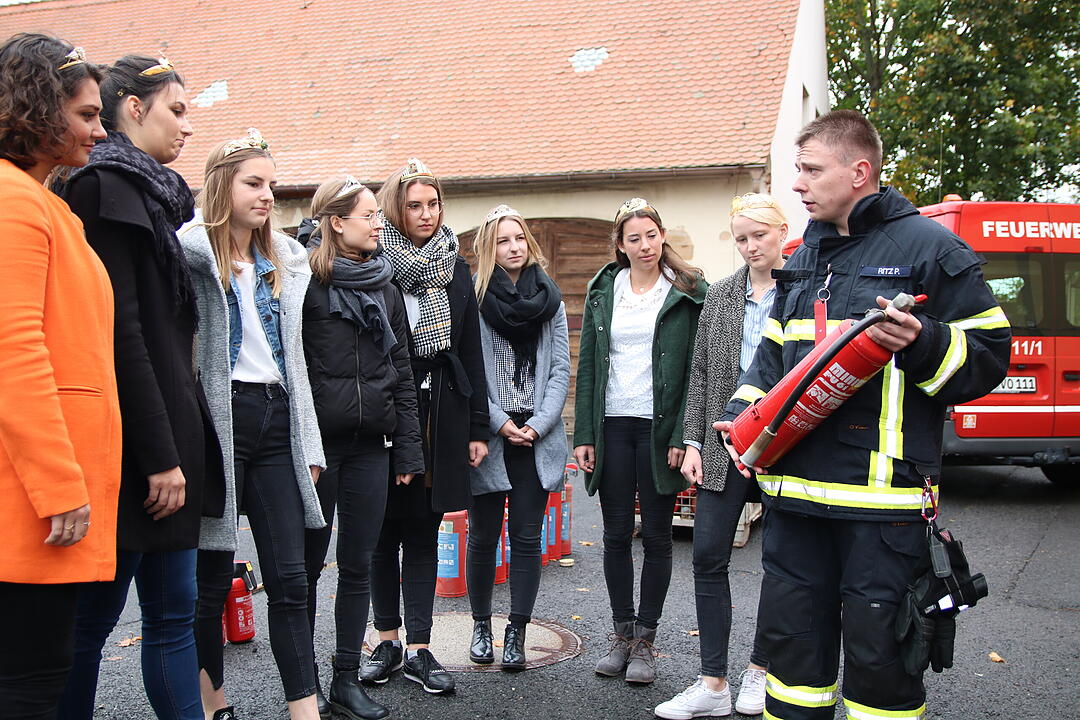 Prinzessinnen bei Feuerwehr