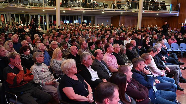 Impressionen vom Coburger Regionentalk im Kongresshaus zur LandratswahlFoto: Ronald Rinklef