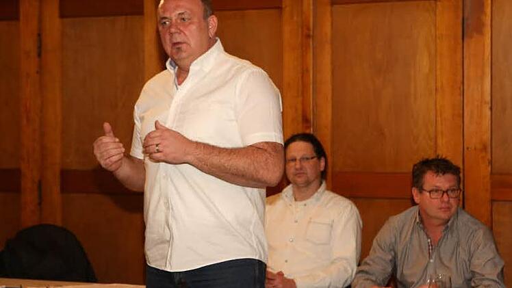 Aufstellungsversammlung für Klaus Backer durch die Initiative "Freier Oberbürgermeister Forchheim". Foto: Barbara Herbst