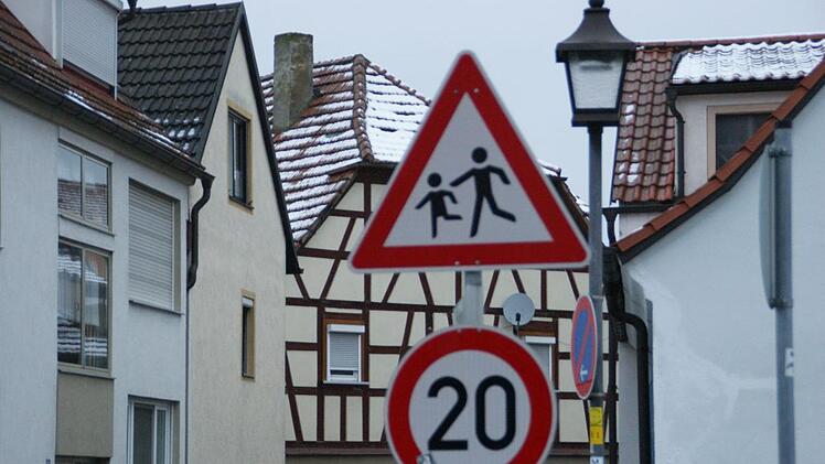 Nicht noch mehr Schilder möchte Bürgermeister Michael Ziegler in der Stadt aufstellen. Bezüglich der Parksituation in Eltmann setzt er zunächst weiterhin auf Appelle und Aufklärung.Sabine Weinbeer