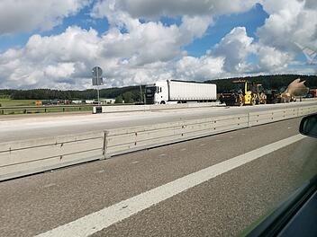 Autobahn, Sperrung, Vollsperrung, Bauarbeiten, Sanierung