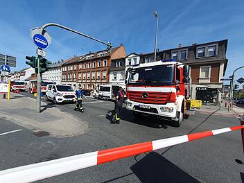 Gasleitung bei Bauarbeiten besch&auml;digt: Wohngeb&auml;ude evakuiert