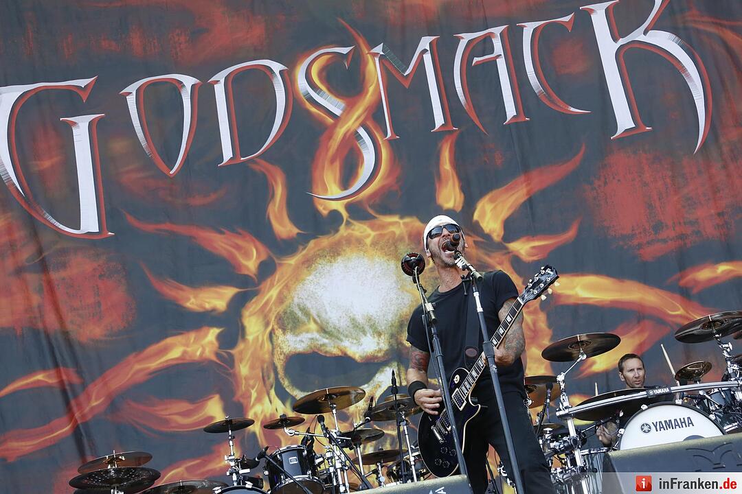 RIP15 - Godsmack