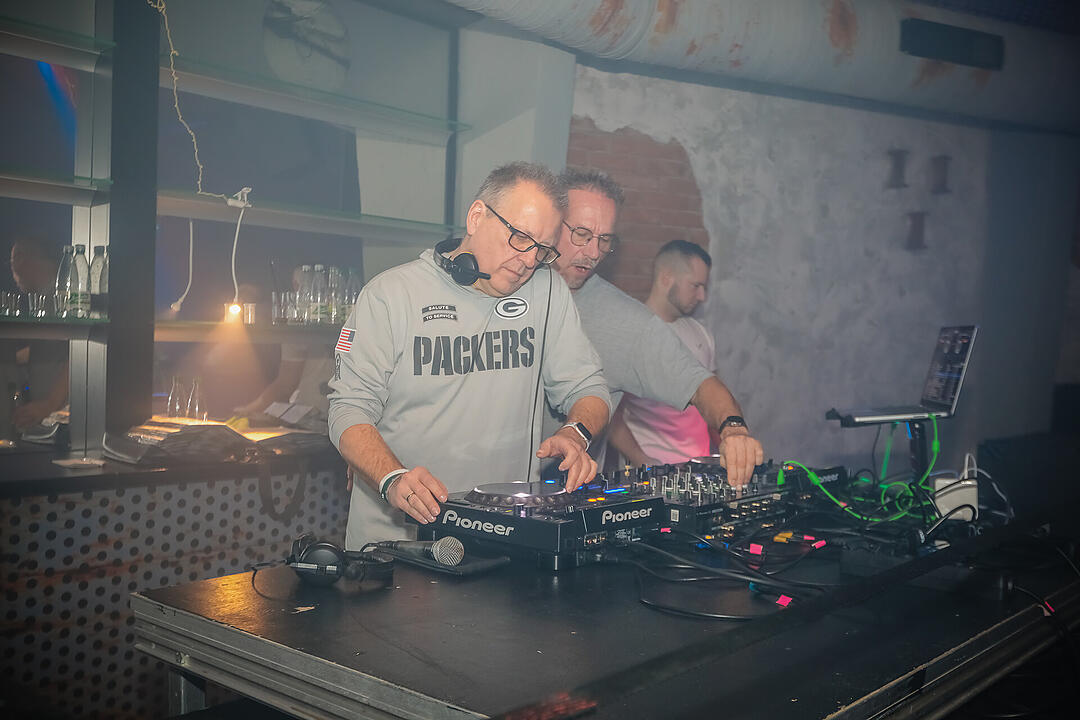 Mit DJ Matze, DJ Franky und DJ Agileja.