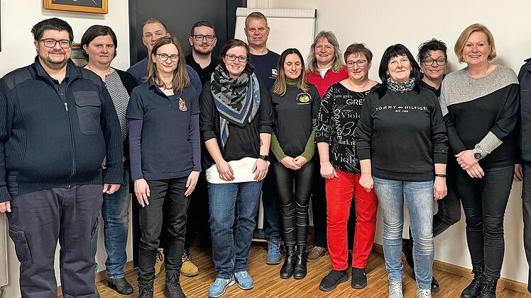 Die Verantwortlichen des Fachbereichs Kinderfeuerwehr Oberfranken haben sich in Bamberg getroffen.