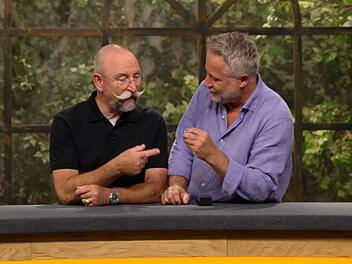 Was eine Verk&auml;uferin in der Dienstagsausgabe von "Bares f&uuml;r Rares" (ZDF) auf den Tisch legte, war winzig klein, hatte aber das Potenzial f&uuml;r gro&szlig;e Gef&uuml;hle.