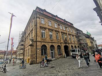 Bamberger Rathaus wird saniert - erste Gerüste angebracht Bamberger Rathaus wird saniert - erste Gerüste angebracht