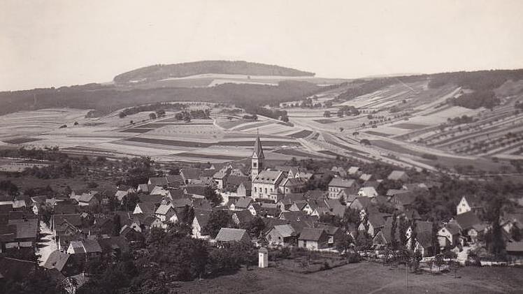 Ortsansicht von Obereschenbach aus den 1920er Jahren.  Foto: Josef Kirchner