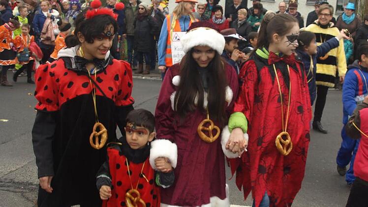Impressionen vom Faschingszug in Ebenhausen 2016 Foto: Stefan Geiger