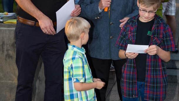 Spannend wird es auf der Schlemmermeile, wenn Bürgermeister Helmut Fischer und der Vorsitzende des Michelauer Einkaufskorbs Dirk Rosenbauer die Gewinner bekannt geben.
