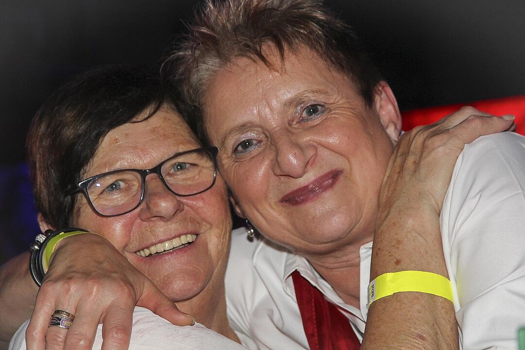 Party und Tanz in der Dreifachhalle