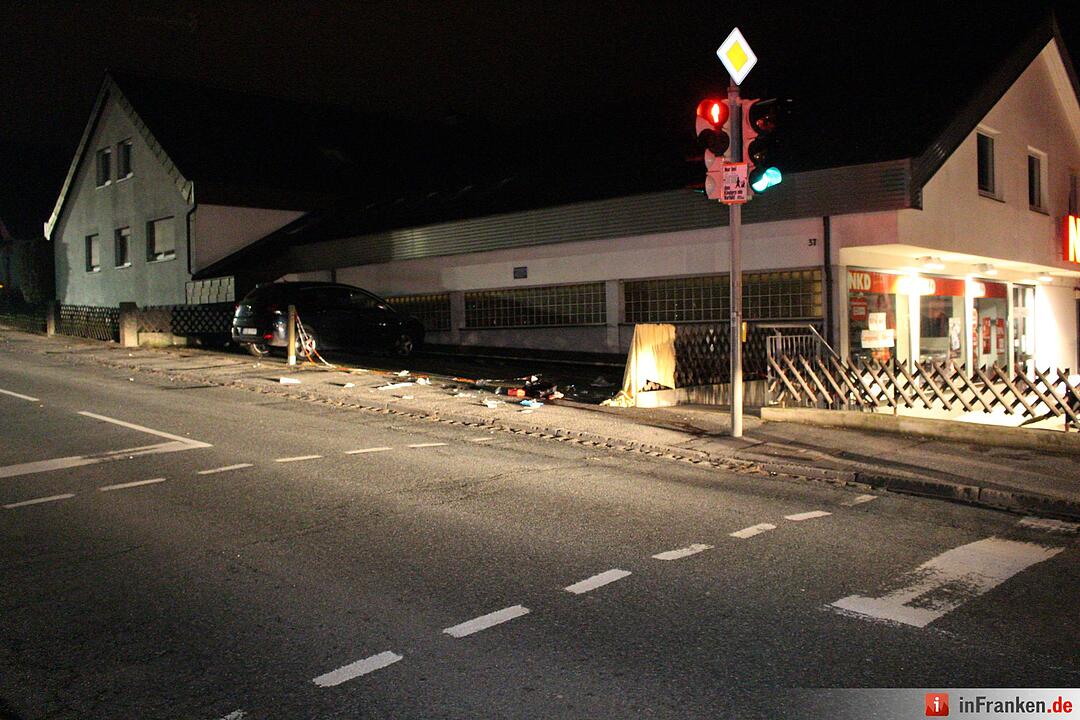 Verkehrsunfall in Cadolzburg: Fußgängerin tödlich verletzt