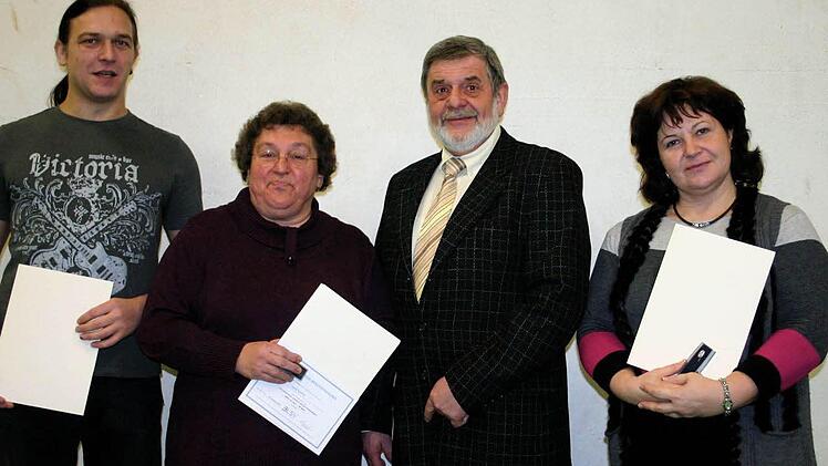 Der TSV Obernbreit ehrte bei der Jahreshauptversammlung seine treuen Mitglieder Achim Brückner, Ingrid Schertz, Bernhard Brückner und Elisabeth Hofmann.