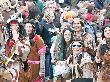 Stimmung für Jung und Alt wird im Weismainer Fasching geboten. Foto: Roland Dietz