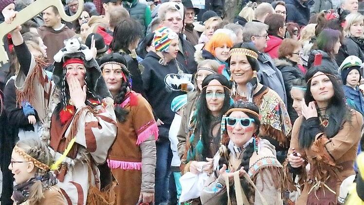 Stimmung für Jung und Alt wird im Weismainer Fasching geboten. Foto: Roland Dietz