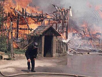 Der Großbrand vom 24. Juli 1969 hinterließ den kleinen Ort Siegritz als Brandruine. Fotos: privat